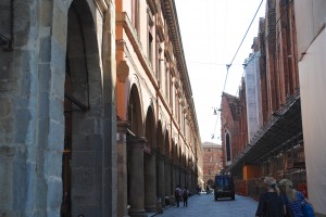 Endless porticos in Bologna