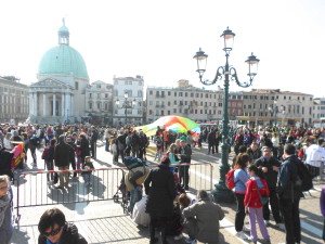 Piazza San Marco before the start of the walk